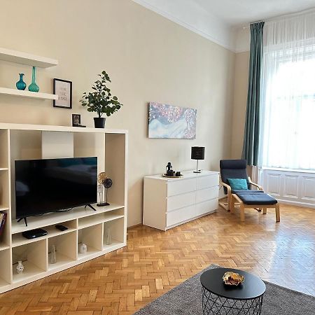 Orangehomes Peaceful Apartment Next To Central Market Hall Будапеща Екстериор снимка